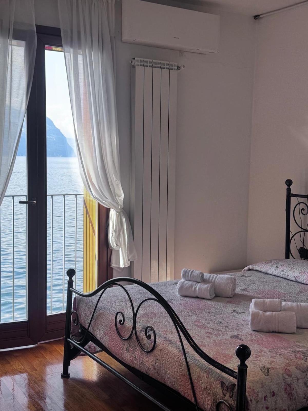 In Suite Lake 3 Pilzone 外观 照片